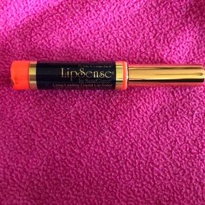 New Samon LipSense